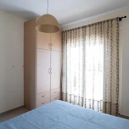 Kallithea Aqua Vista With Shared Pool *
