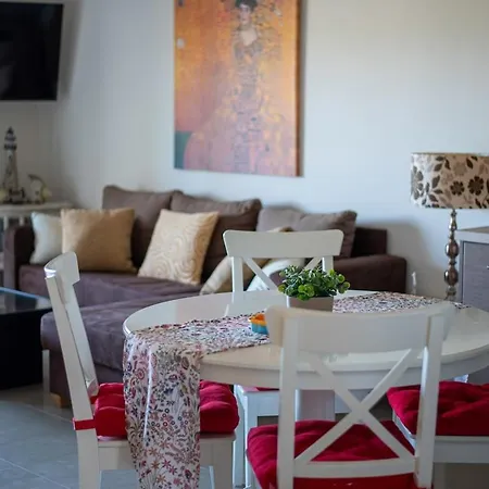 דירה Kallithea Aqua Vista With Shared Pool *
