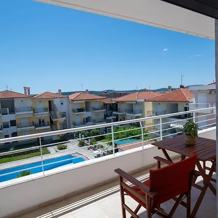 Kallithea Aqua Vista With Shared Pool